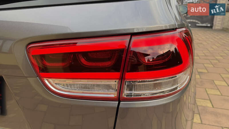 Внедорожник / Кроссовер Kia Sorento 2015 в Черновцах