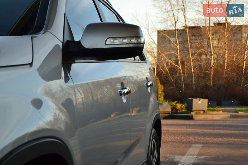 Внедорожник / Кроссовер Kia Sorento 2013 в Дрогобыче