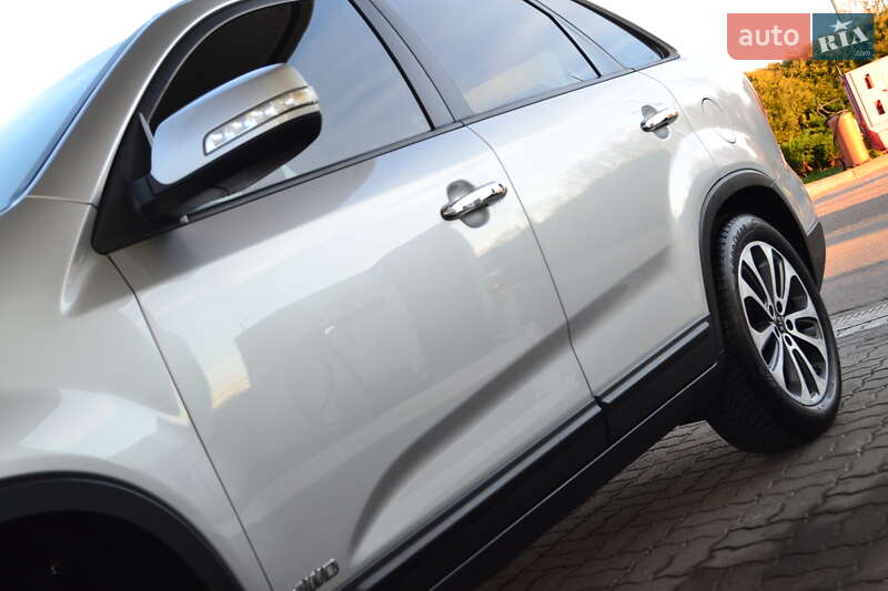 Внедорожник / Кроссовер Kia Sorento 2013 в Дрогобыче