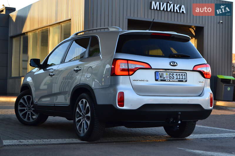 Внедорожник / Кроссовер Kia Sorento 2013 в Дрогобыче