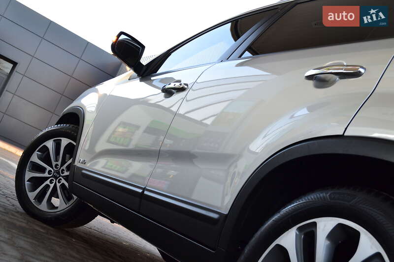 Внедорожник / Кроссовер Kia Sorento 2013 в Дрогобыче