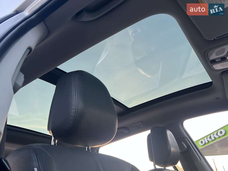 Внедорожник / Кроссовер Kia Sorento 2013 в Дрогобыче