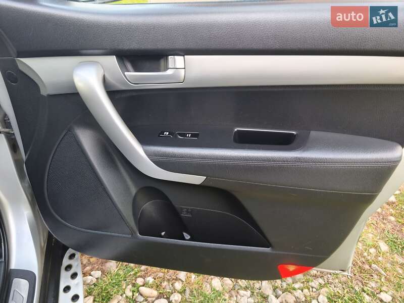 Внедорожник / Кроссовер Kia Sorento 2010 в Коломые