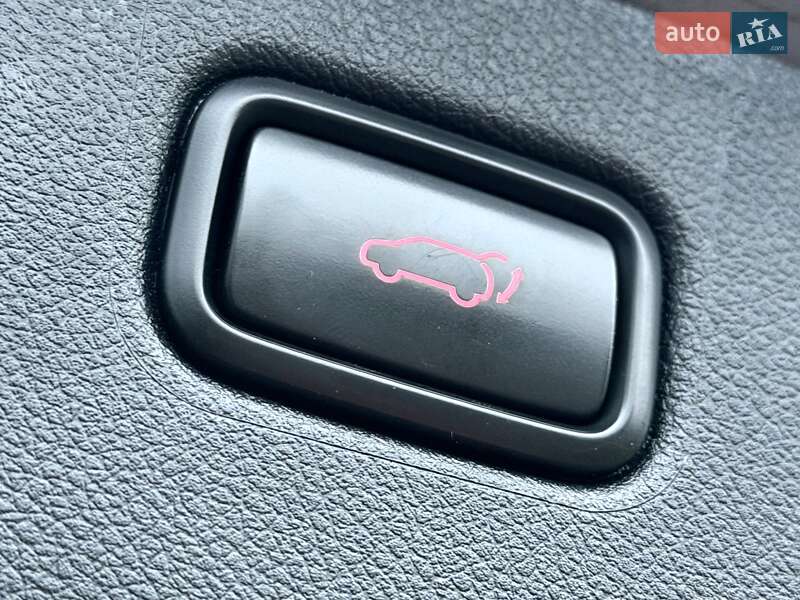 Внедорожник / Кроссовер Kia Sorento 2016 в Ковеле