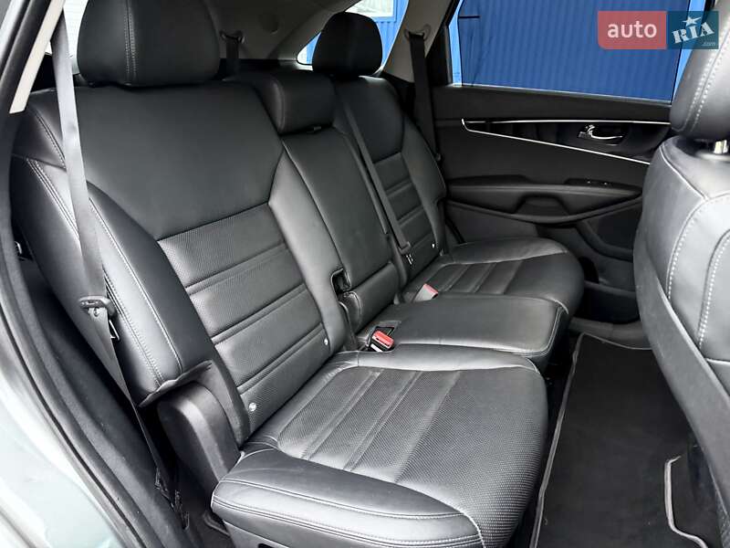 Внедорожник / Кроссовер Kia Sorento 2016 в Ковеле