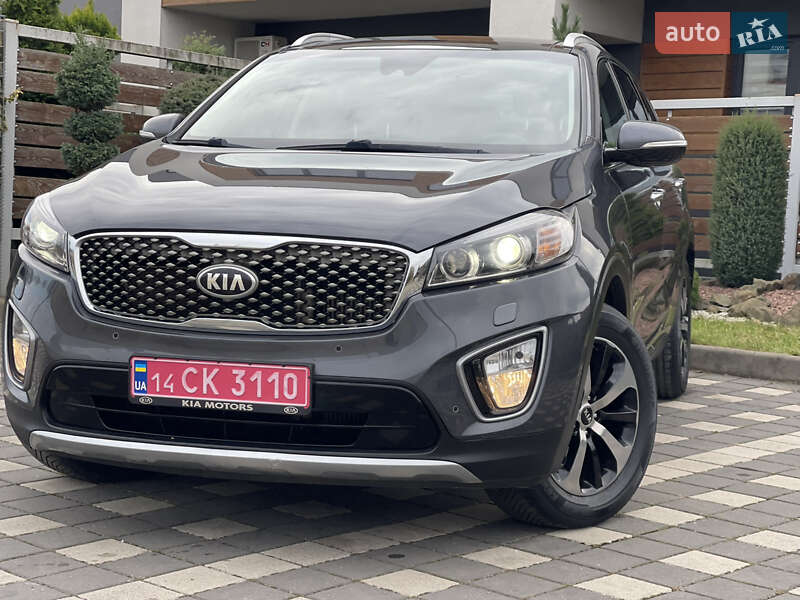 Внедорожник / Кроссовер Kia Sorento 2017 в Стрые