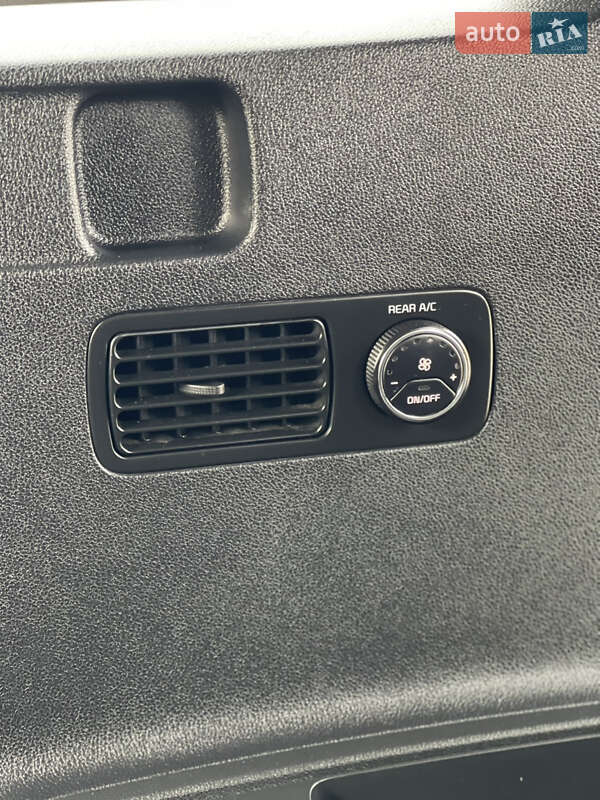 Внедорожник / Кроссовер Kia Sorento 2017 в Стрые