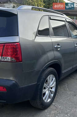 Внедорожник / Кроссовер Kia Sorento 2010 в Костополе