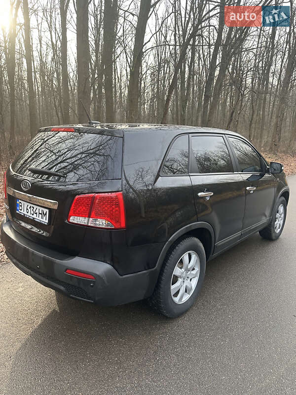 Позашляховик / Кросовер Kia Sorento 2012 в Харкові