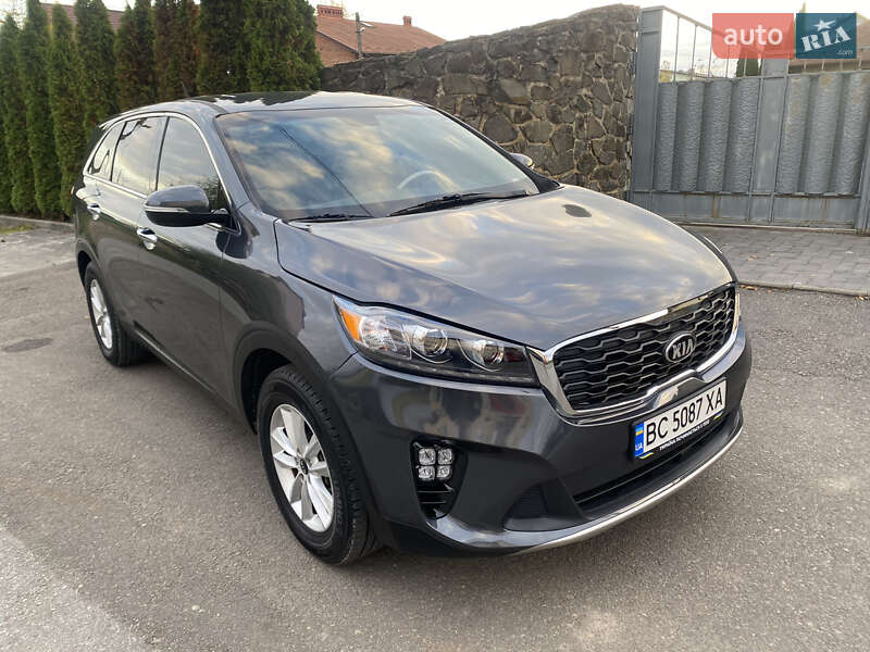 Позашляховик / Кросовер Kia Sorento 2019 в Самборі