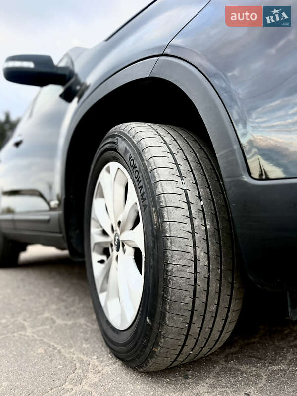 Внедорожник / Кроссовер Kia Sorento 2013 в Ахтырке