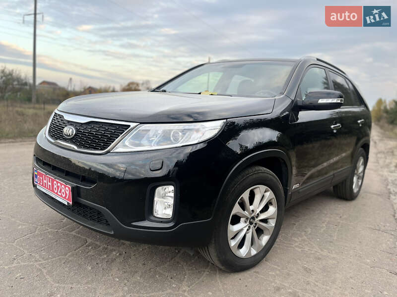 Внедорожник / Кроссовер Kia Sorento 2013 в Ахтырке