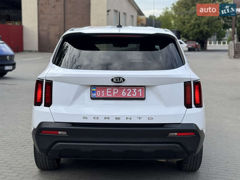 Внедорожник / Кроссовер Kia Sorento 2021 в Владимире фото 16 Внедорожник / Кроссовер Kia Sorento 2021 в Владимире