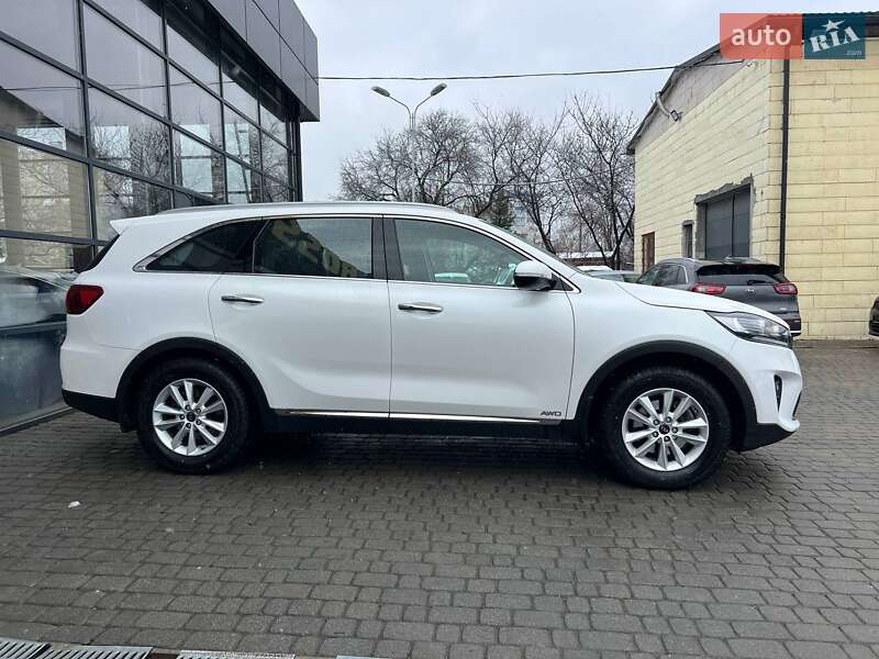 Позашляховик / Кросовер Kia Sorento 2018 в Івано-Франківську фото 8 Позашляховик / Кросовер Kia Sorento 2018 в Івано-Франківську