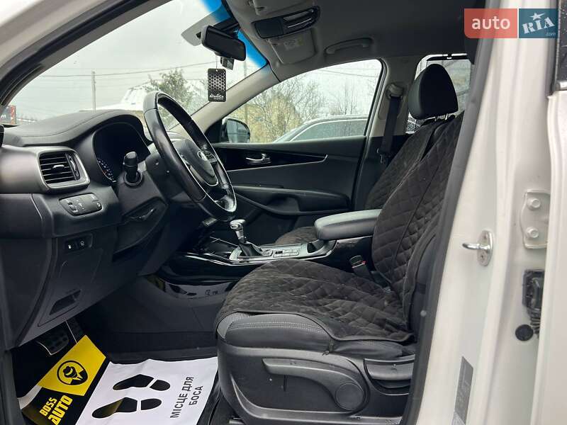 Позашляховик / Кросовер Kia Sorento 2018 в Івано-Франківську фото 22 Позашляховик / Кросовер Kia Sorento 2018 в Івано-Франківську