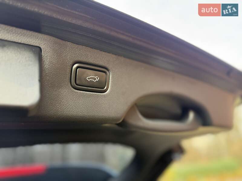 Внедорожник / Кроссовер Kia Sorento 2017 в Киеве