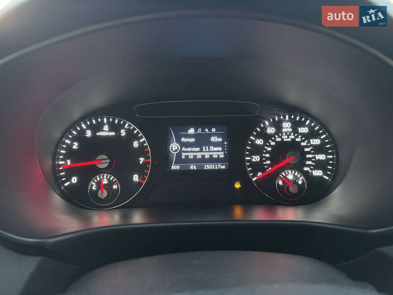 Внедорожник / Кроссовер Kia Sorento 2016 в Лубнах