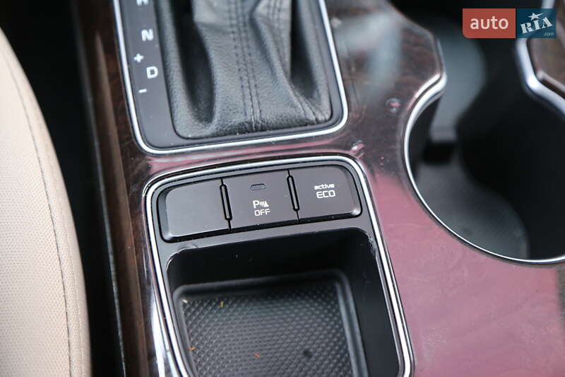 Внедорожник / Кроссовер Kia Sorento 2013 в Киеве