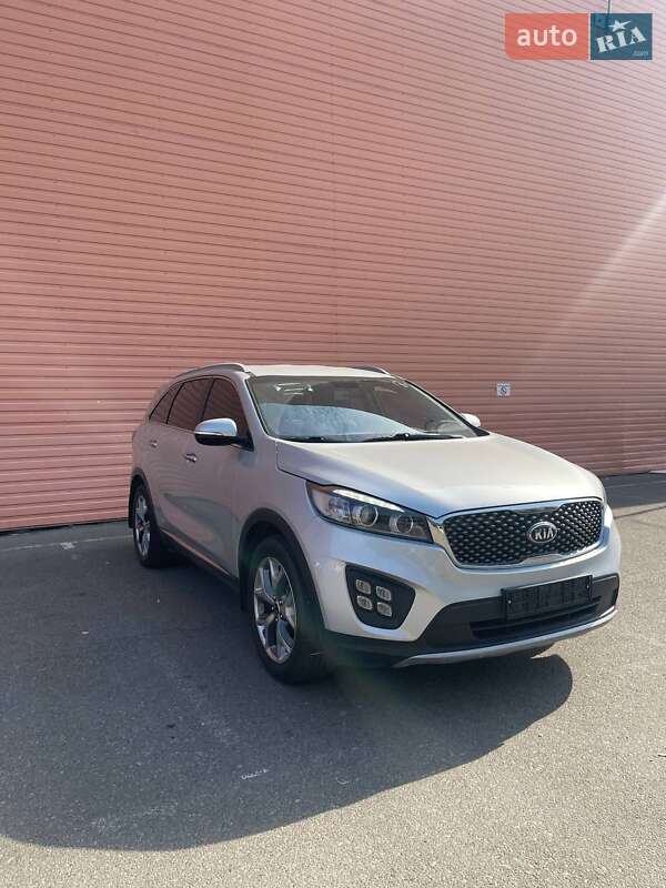 Внедорожник / Кроссовер Kia Sorento 2016 в Киеве