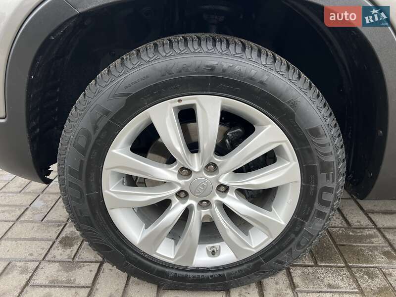 Внедорожник / Кроссовер Kia Sorento 2012 в Житомире