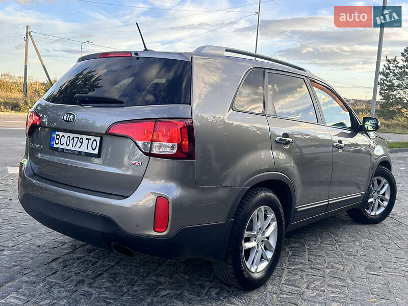 Внедорожник / Кроссовер Kia Sorento 2014 в Львове фото 4 Внедорожник / Кроссовер Kia Sorento 2014 в Львове