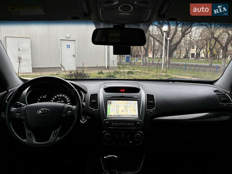 Позашляховик / Кросовер Kia Sorento 2014 в Миколаєві