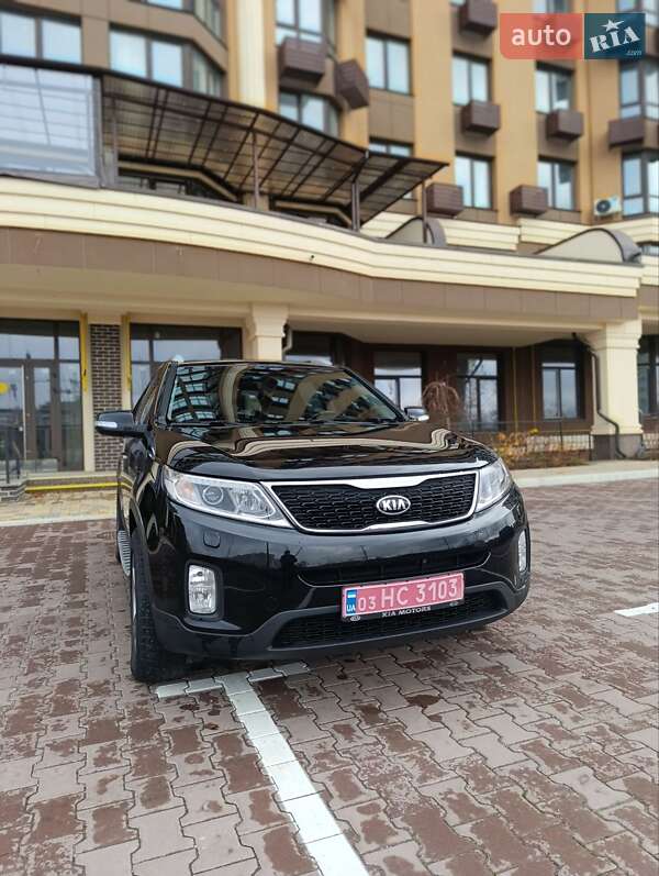 Позашляховик / Кросовер Kia Sorento 2014 в Києві