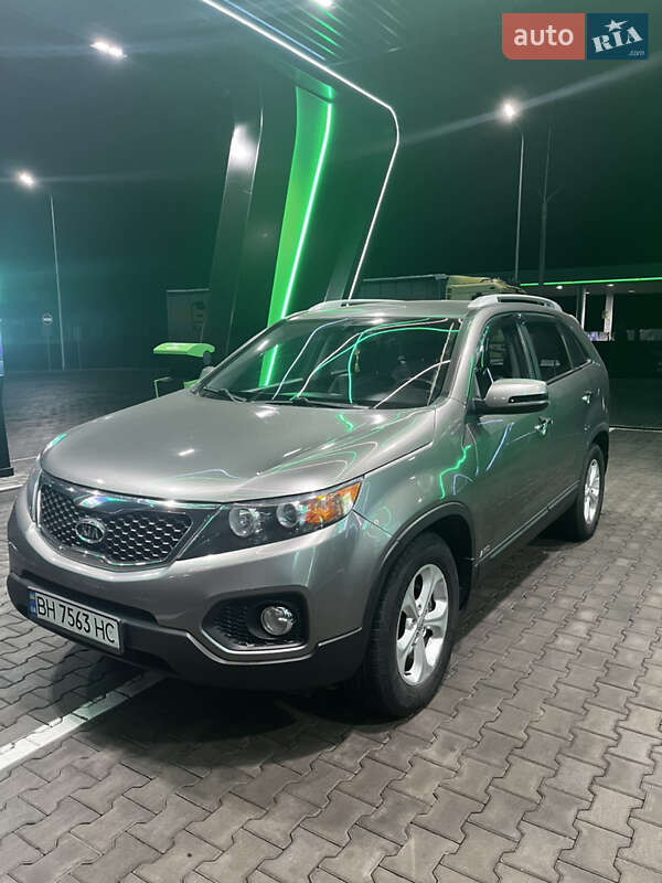 Позашляховик / Кросовер Kia Sorento 2012 в Одесі