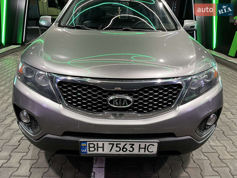 Позашляховик / Кросовер Kia Sorento 2012 в Одесі