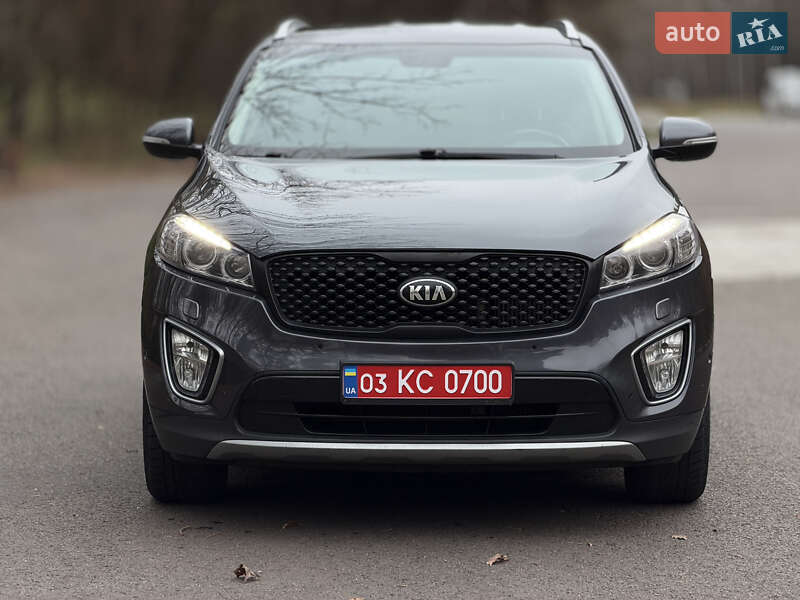Позашляховик / Кросовер Kia Sorento 2015 в Луцьку