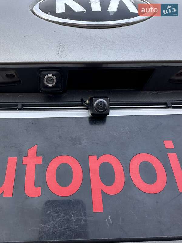 Внедорожник / Кроссовер Kia Sorento 2015 в Сумах