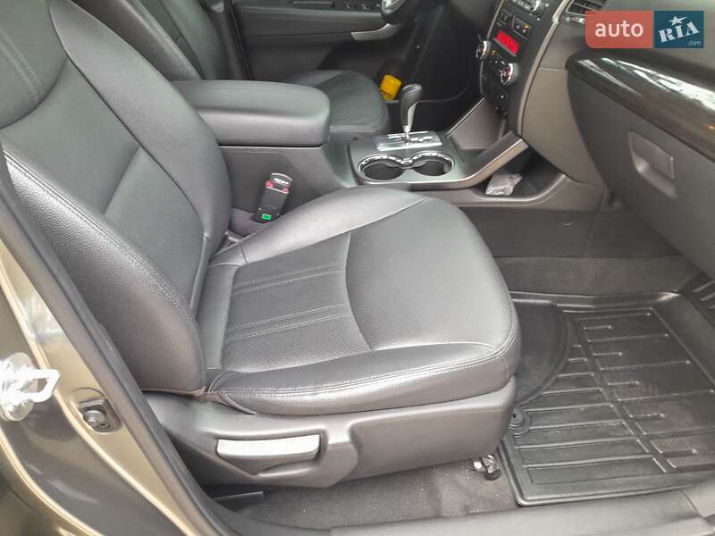 Позашляховик / Кросовер Kia Sorento 2012 в Полтаві