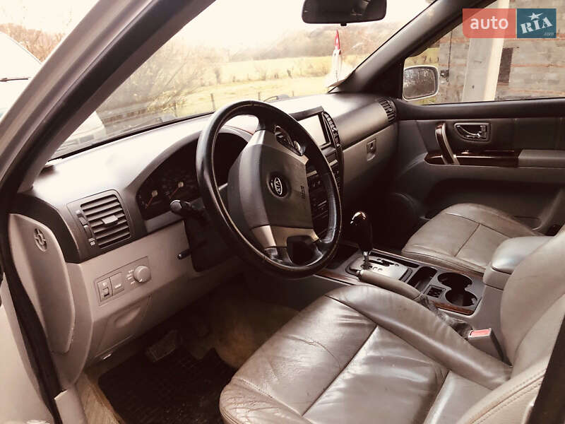 Позашляховик / Кросовер Kia Sorento 2006 в Тячеві