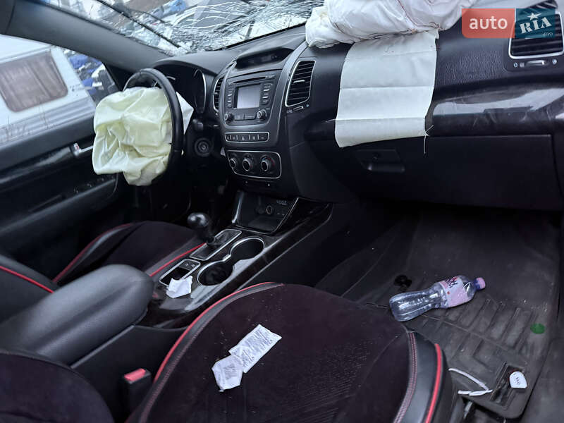 Внедорожник / Кроссовер Kia Sorento 2013 в Киеве