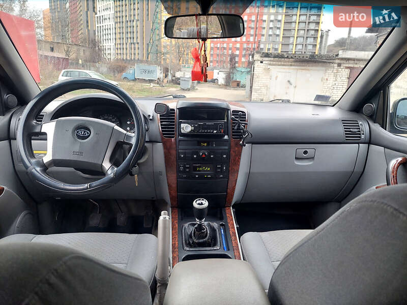Позашляховик / Кросовер Kia Sorento 2004 в Києві фото 6 Позашляховик / Кросовер Kia Sorento 2004 в Києві
