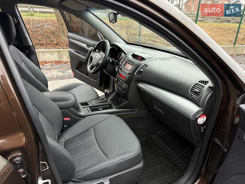 Внедорожник / Кроссовер Kia Sorento 2013 в Виннице фото 30 Внедорожник / Кроссовер Kia Sorento 2013 в Виннице
