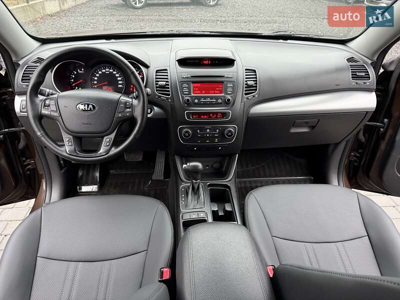 Внедорожник / Кроссовер Kia Sorento 2013 в Виннице фото 29 Внедорожник / Кроссовер Kia Sorento 2013 в Виннице
