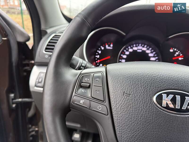 Внедорожник / Кроссовер Kia Sorento 2013 в Виннице фото 41 Внедорожник / Кроссовер Kia Sorento 2013 в Виннице