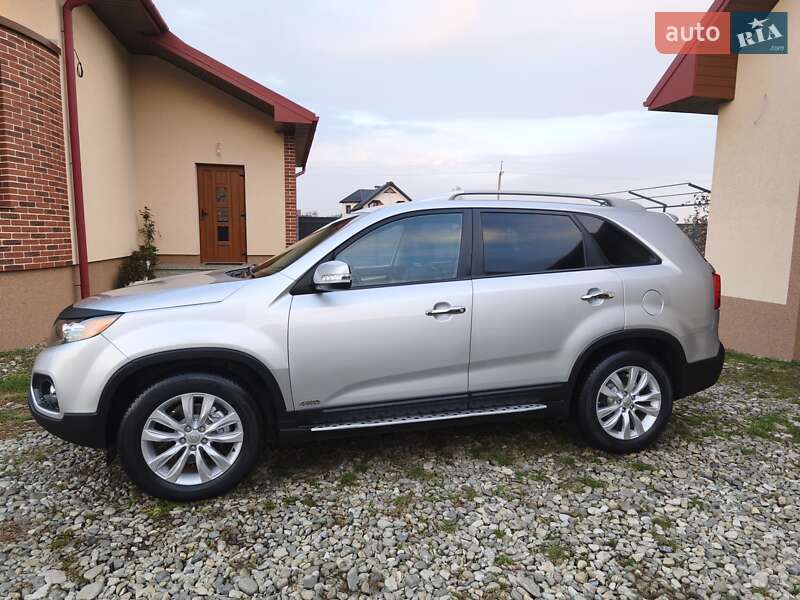 Позашляховик / Кросовер Kia Sorento 2010 в Коломиї