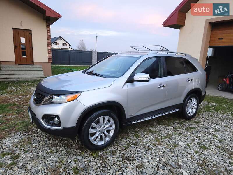 Позашляховик / Кросовер Kia Sorento 2010 в Коломиї