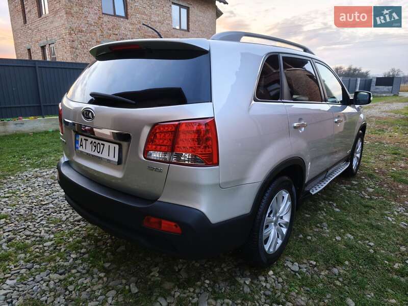 Позашляховик / Кросовер Kia Sorento 2010 в Коломиї