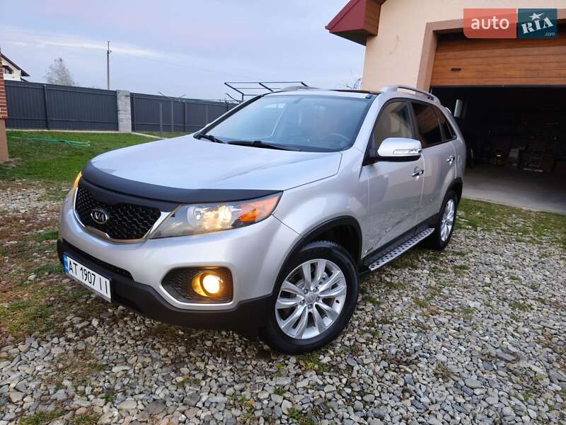Позашляховик / Кросовер Kia Sorento 2010 в Коломиї