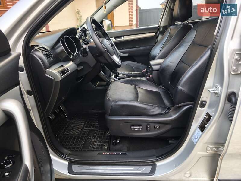 Позашляховик / Кросовер Kia Sorento 2010 в Коломиї