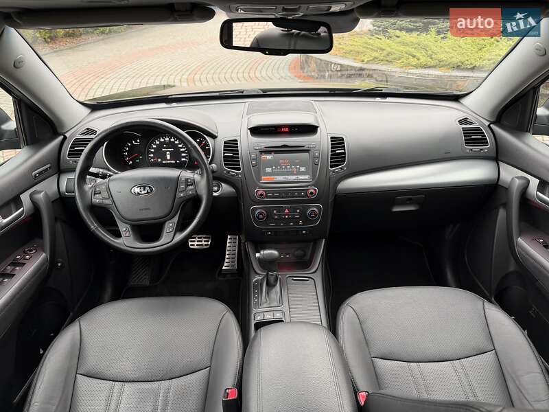 Позашляховик / Кросовер Kia Sorento 2014 в Луцьку