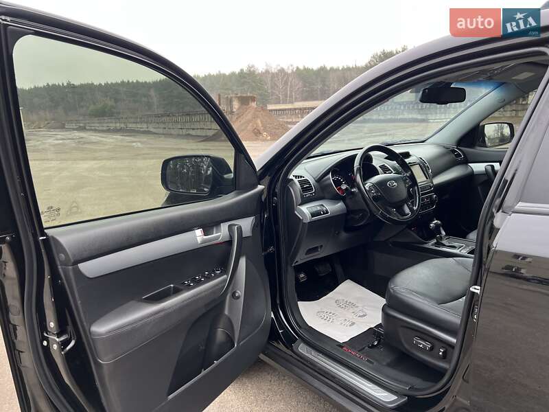 Внедорожник / Кроссовер Kia Sorento 2014 в Радивилове