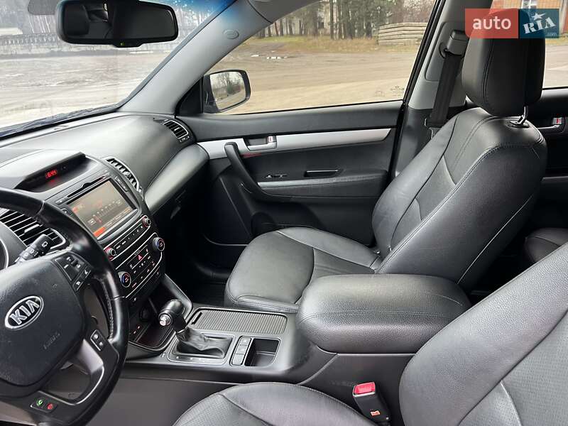 Внедорожник / Кроссовер Kia Sorento 2014 в Радивилове