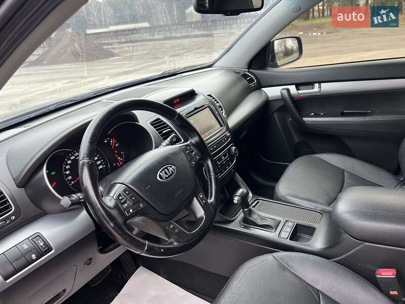 Внедорожник / Кроссовер Kia Sorento 2014 в Радивилове