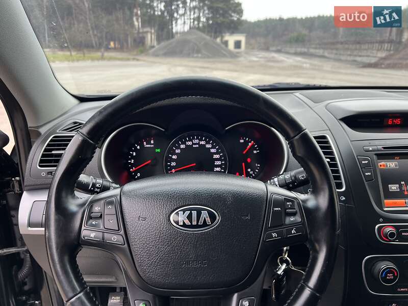Внедорожник / Кроссовер Kia Sorento 2014 в Радивилове