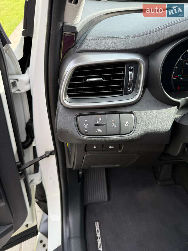 Внедорожник / Кроссовер Kia Sorento 2015 в Львове