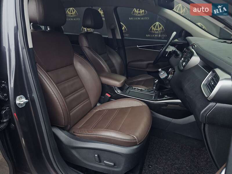 Внедорожник / Кроссовер Kia Sorento 2016 в Киеве